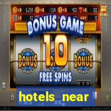 hotels near hollywood casino pa