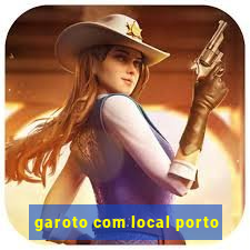 garoto com local porto